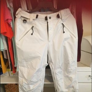 Women’s ski pants